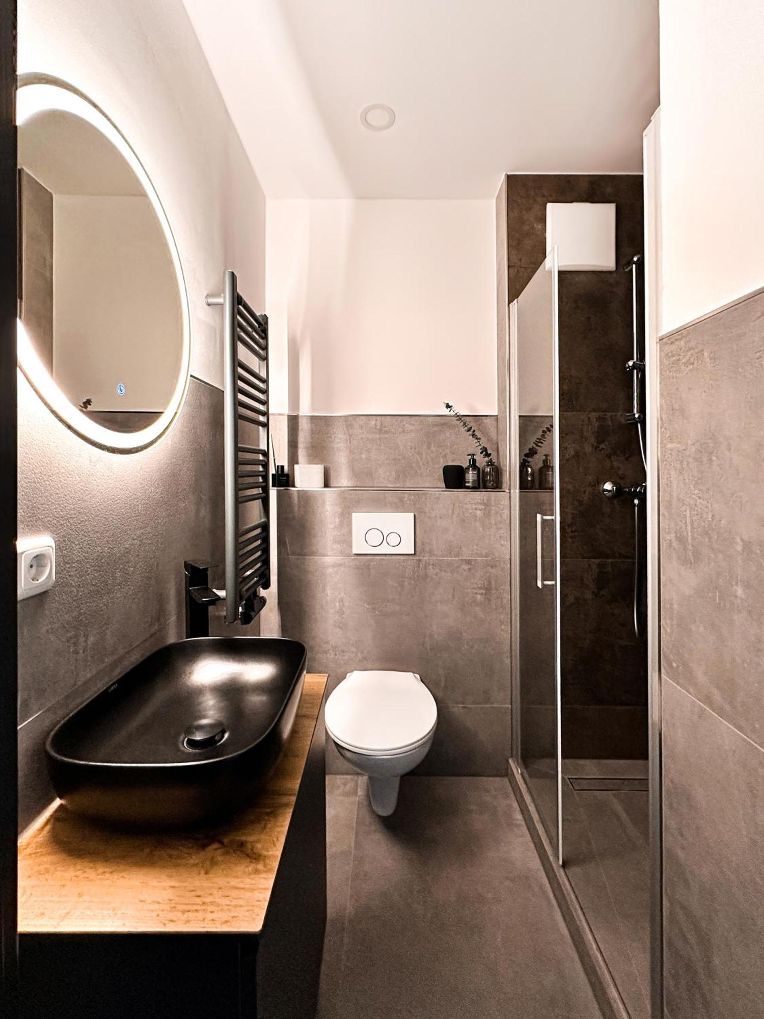 Si-View Einzelzimmer Mit Balkon Zimmer 4 - Hotel Siegen Dış mekan fotoğraf